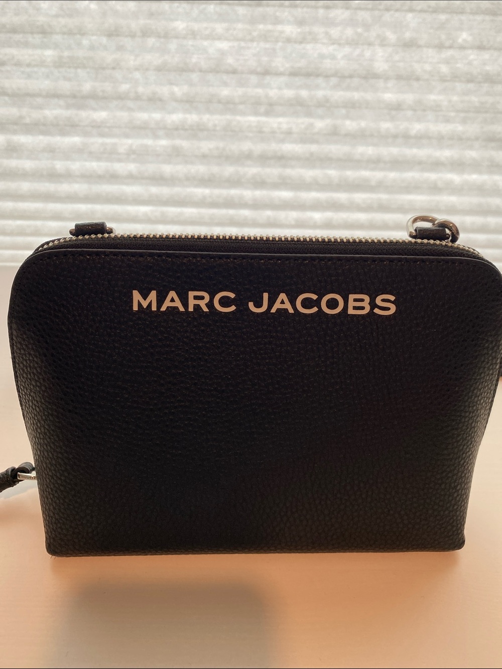 Marc Jacobs Black Crossbody - Picture 3 of 7